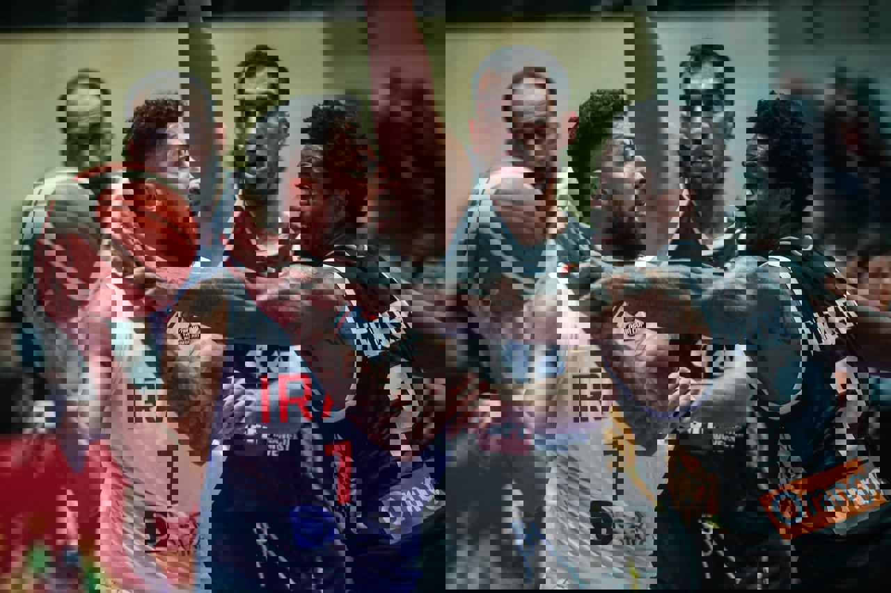 1728778