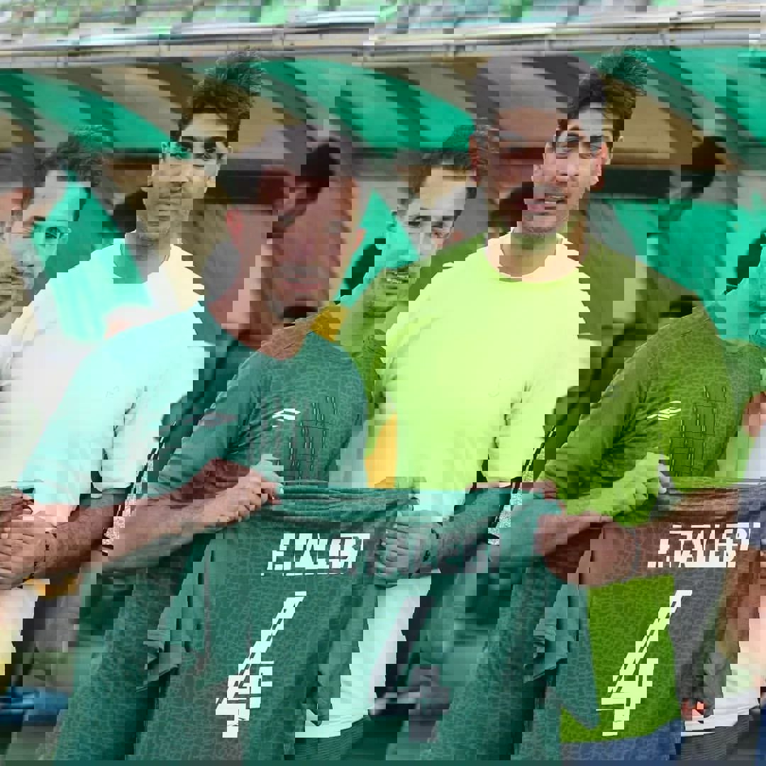1729084