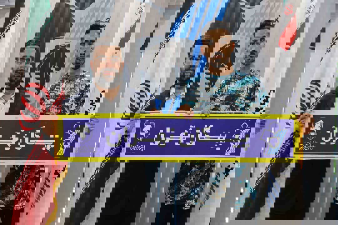 1728970