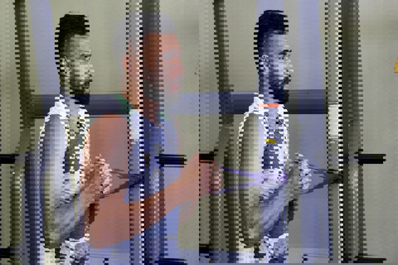 1729258