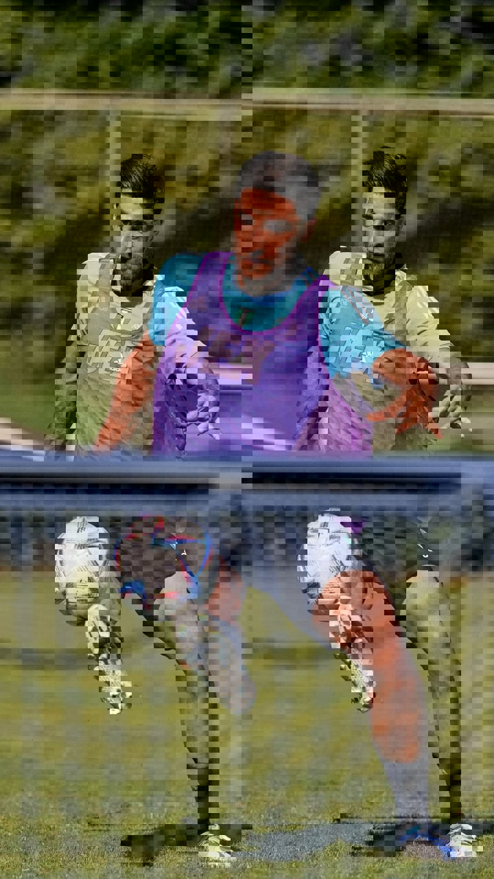 1729385
