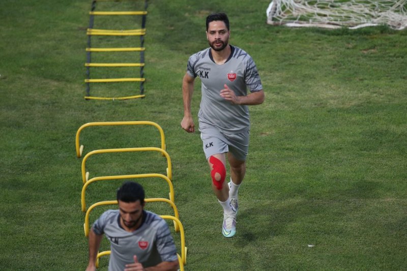 بازگشت شبانه کمال از مصدومیت (عکس)