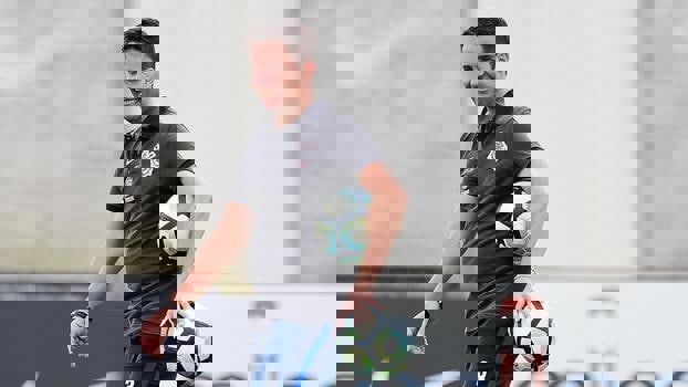 1729879