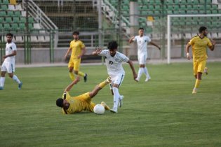 دربی فوتبال تاجیکستان به میزبانی فولادشهر