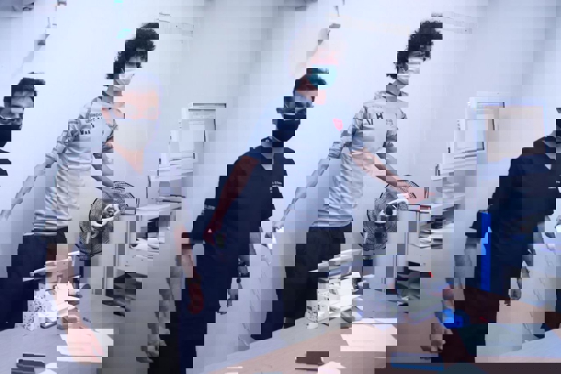 1730298