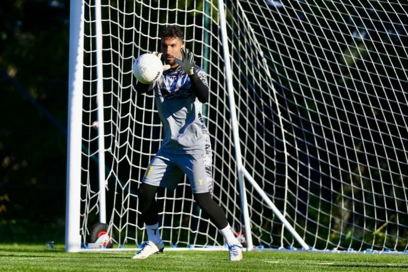 بازگشت گلر استقلال به اردوی تیم ملی امید