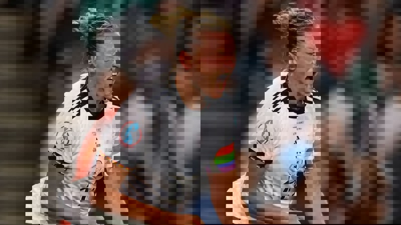 1731087