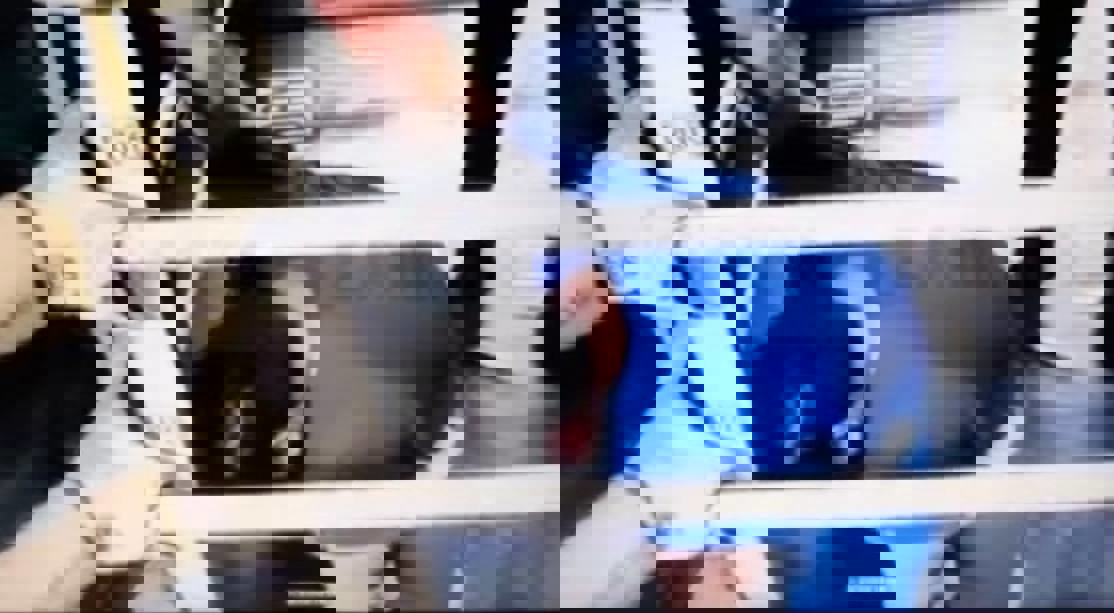 1731609