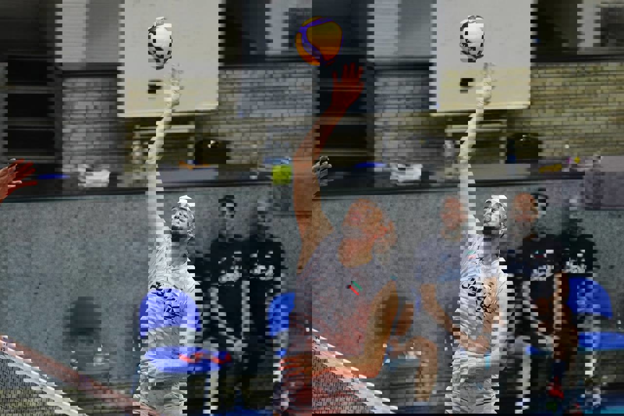 1731877