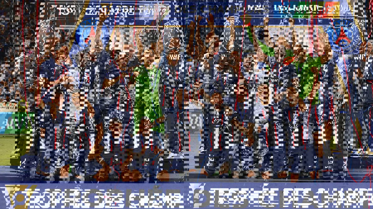 1731828