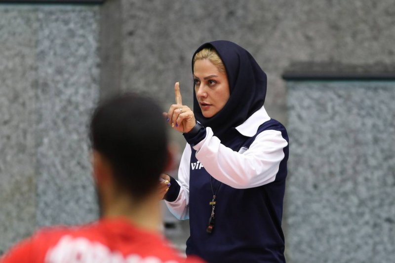 داور زن ایرانی سورپرایز جدال ایران- مراکش(عکس)