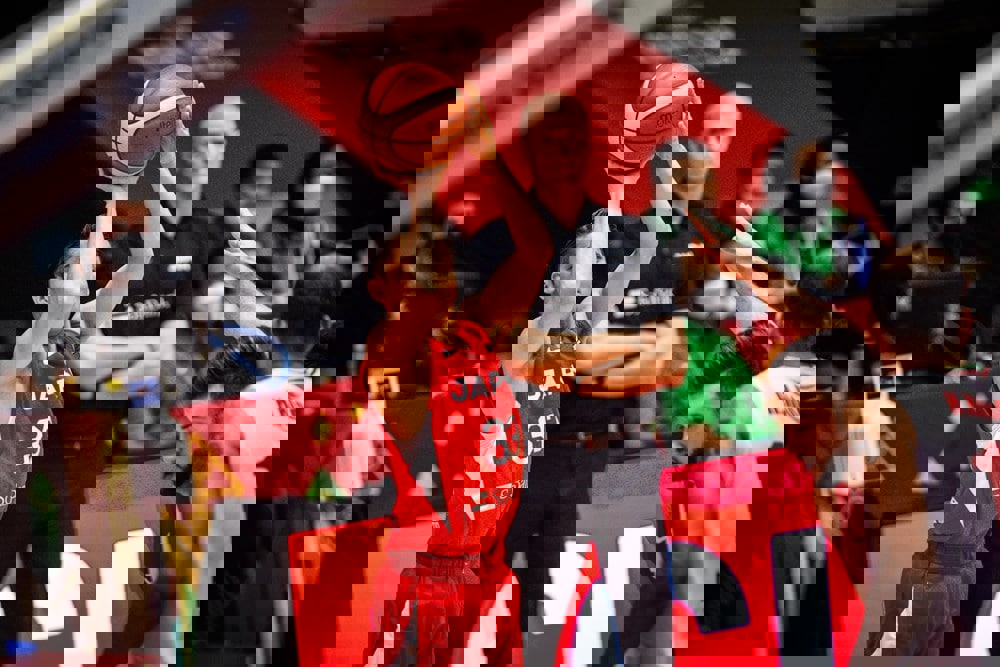1732617