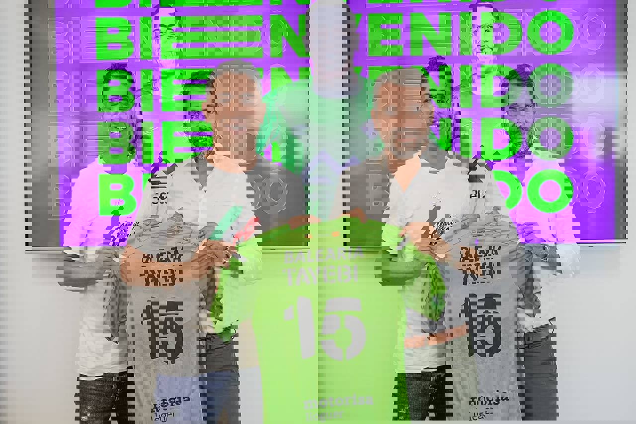 1732599