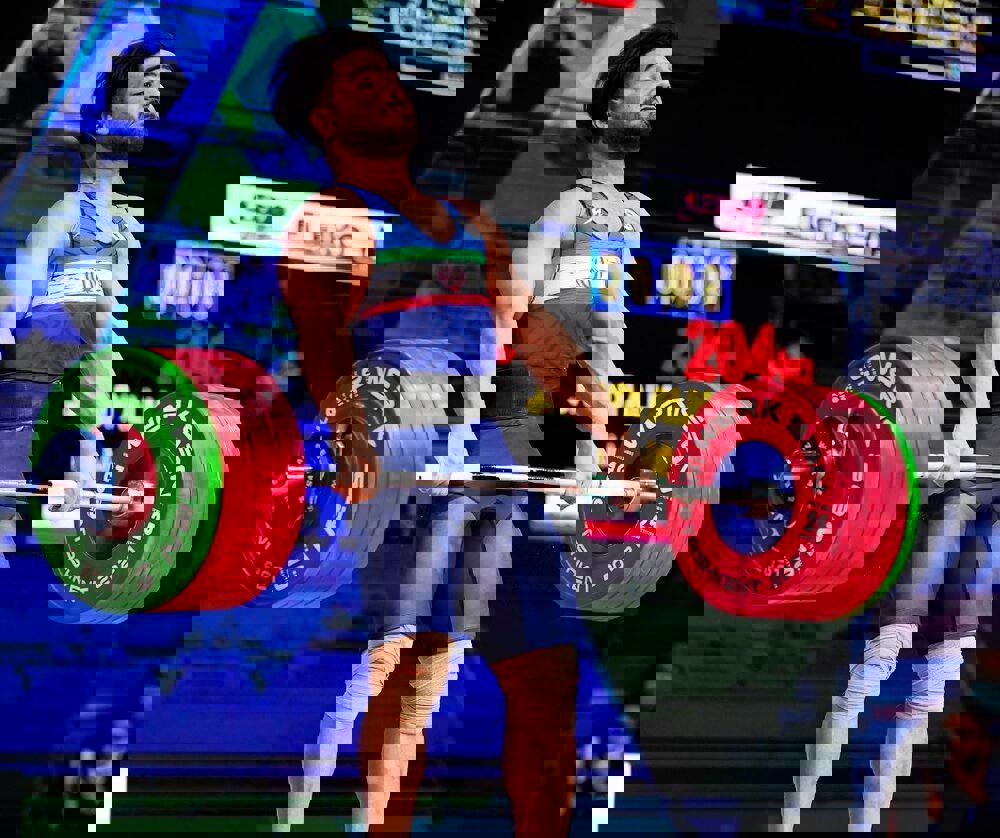 1732560
