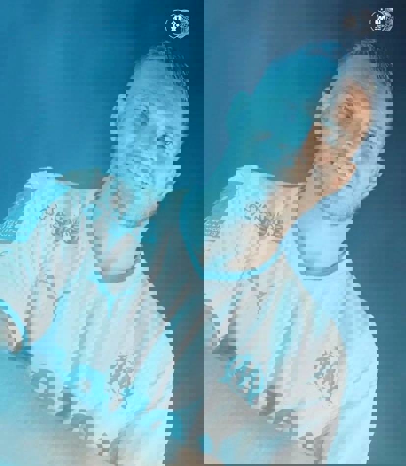 1732793