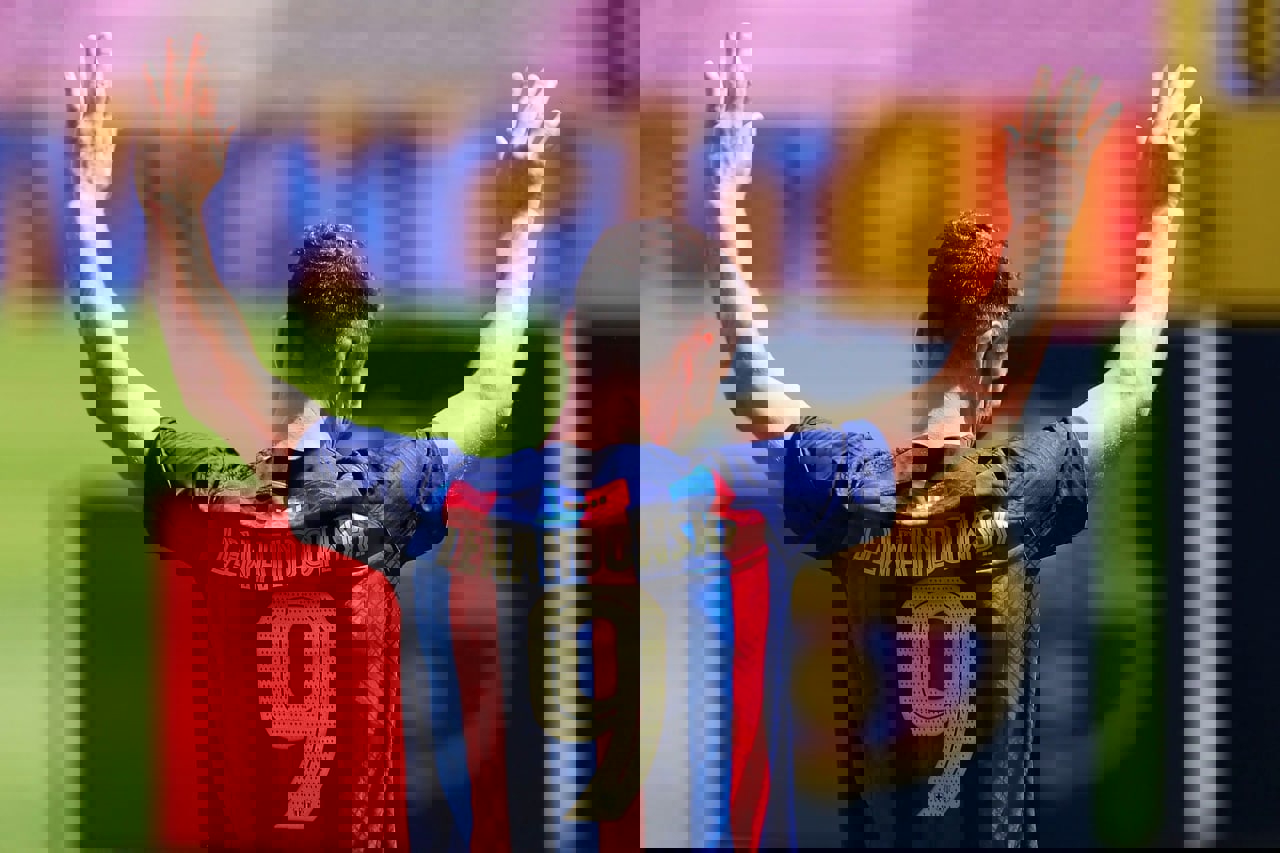 1732831
