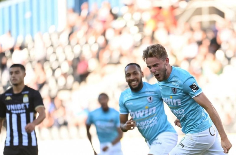 دومین باخت شارلوا در اولین حضور فیکس قلی‌زاده