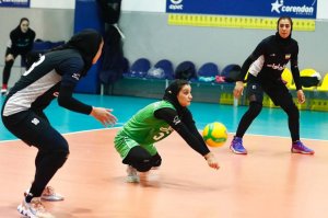 برد قاطع زنان والیبال ایران برابر فنرباغچه
