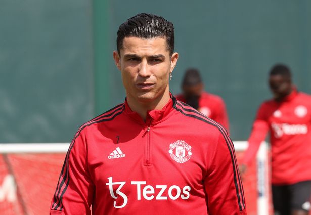 بیزینس جدید رونالدو؛ مرکز کاشت مو CR7 در اسپانیا