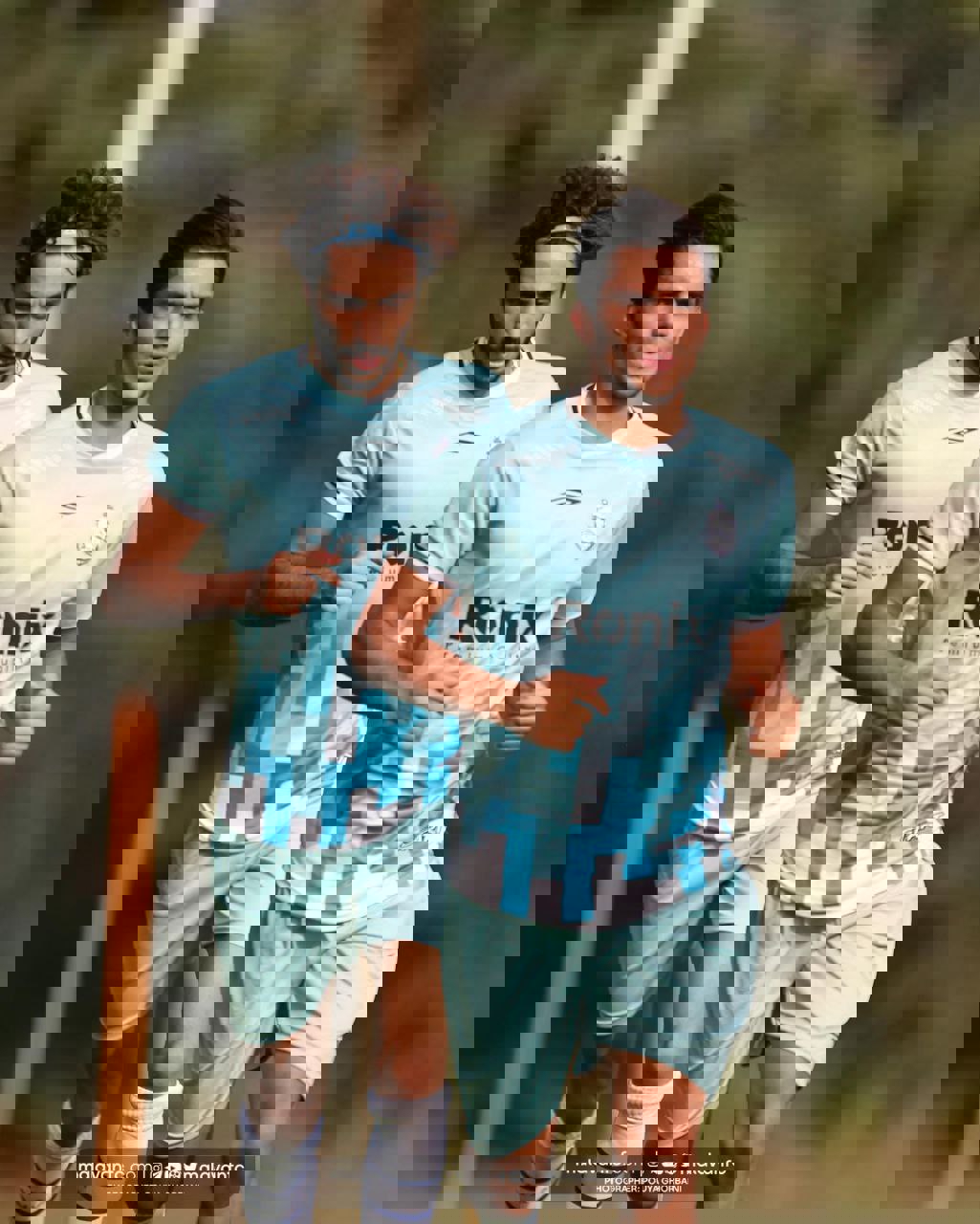 1733017