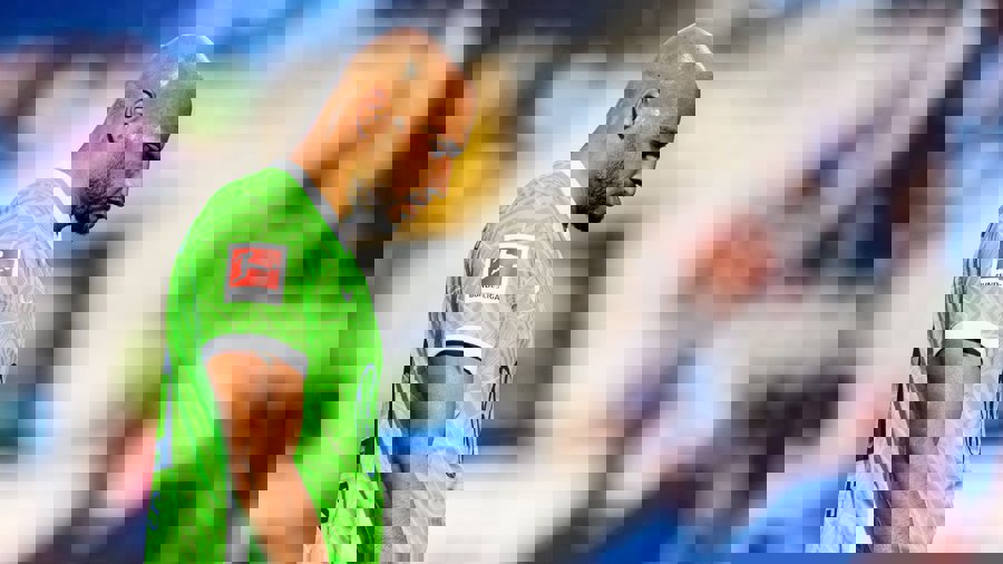 1733098