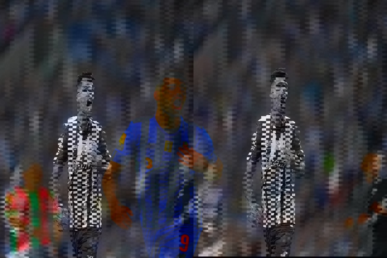 1733135