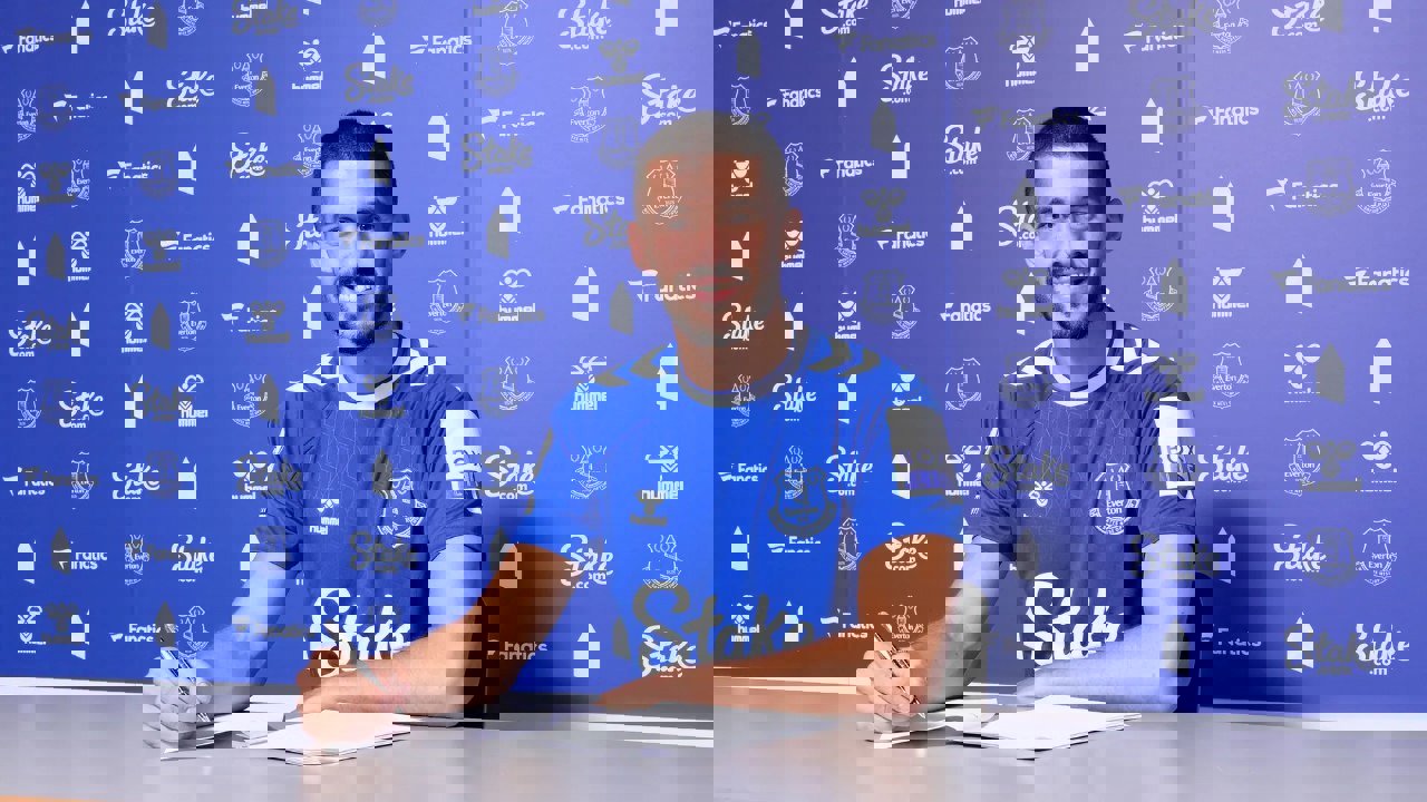 1733499