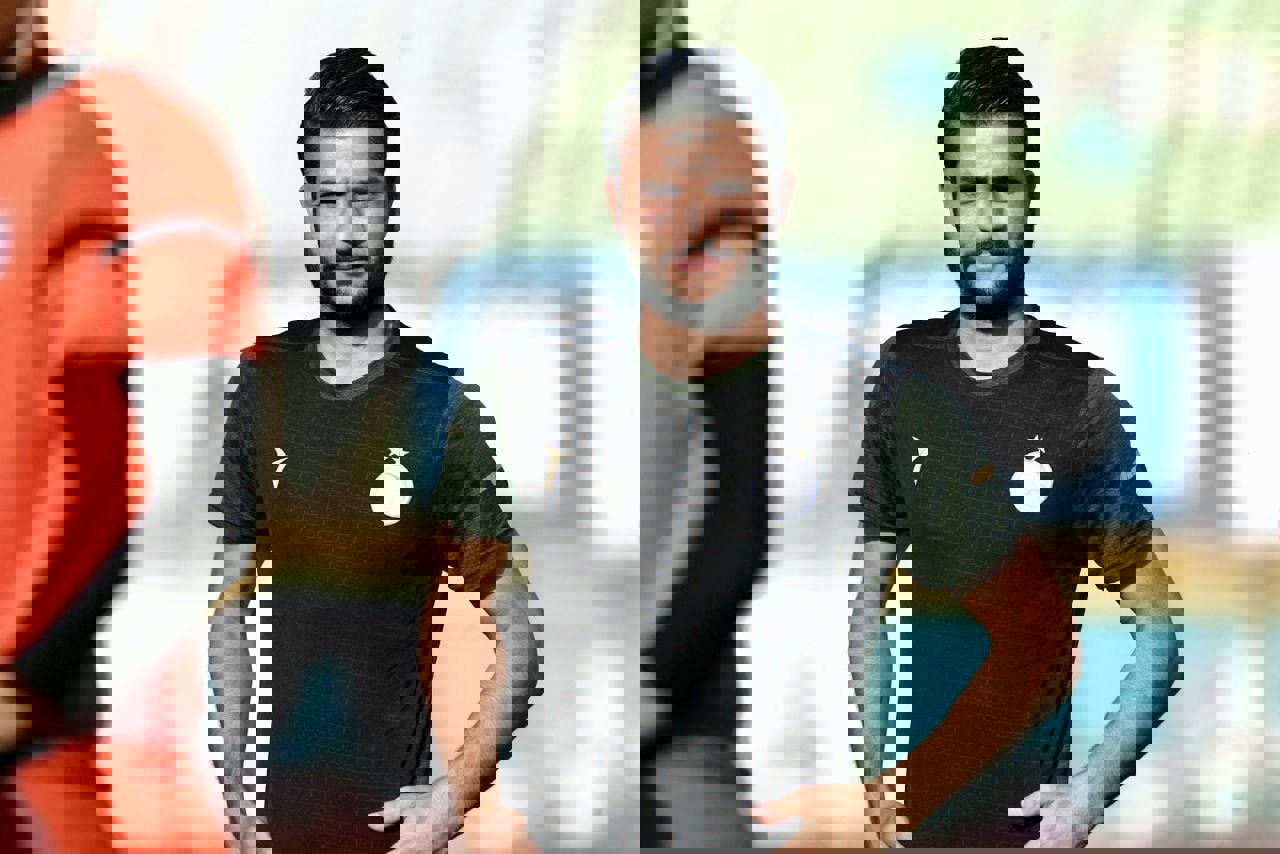 1733991