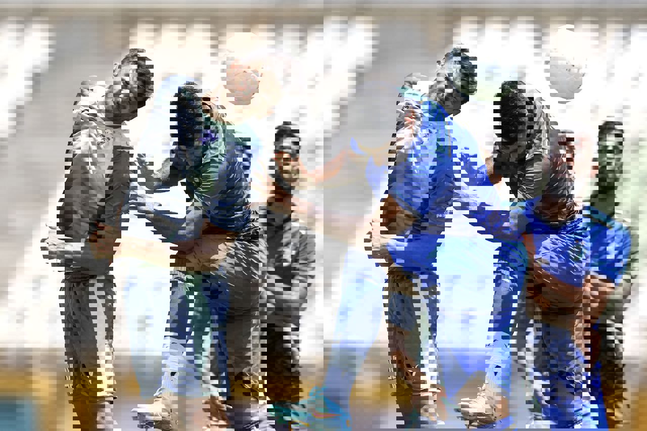 1733803