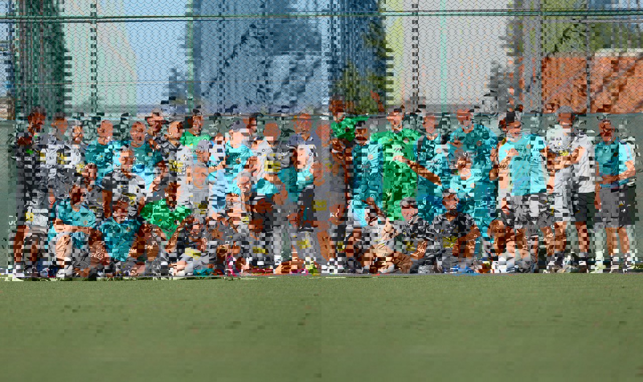 1733869