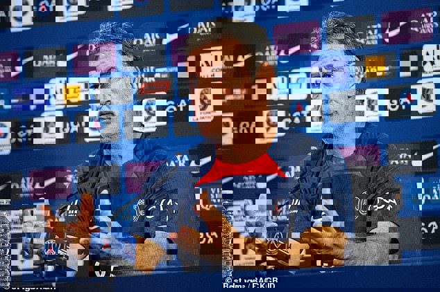 1734257