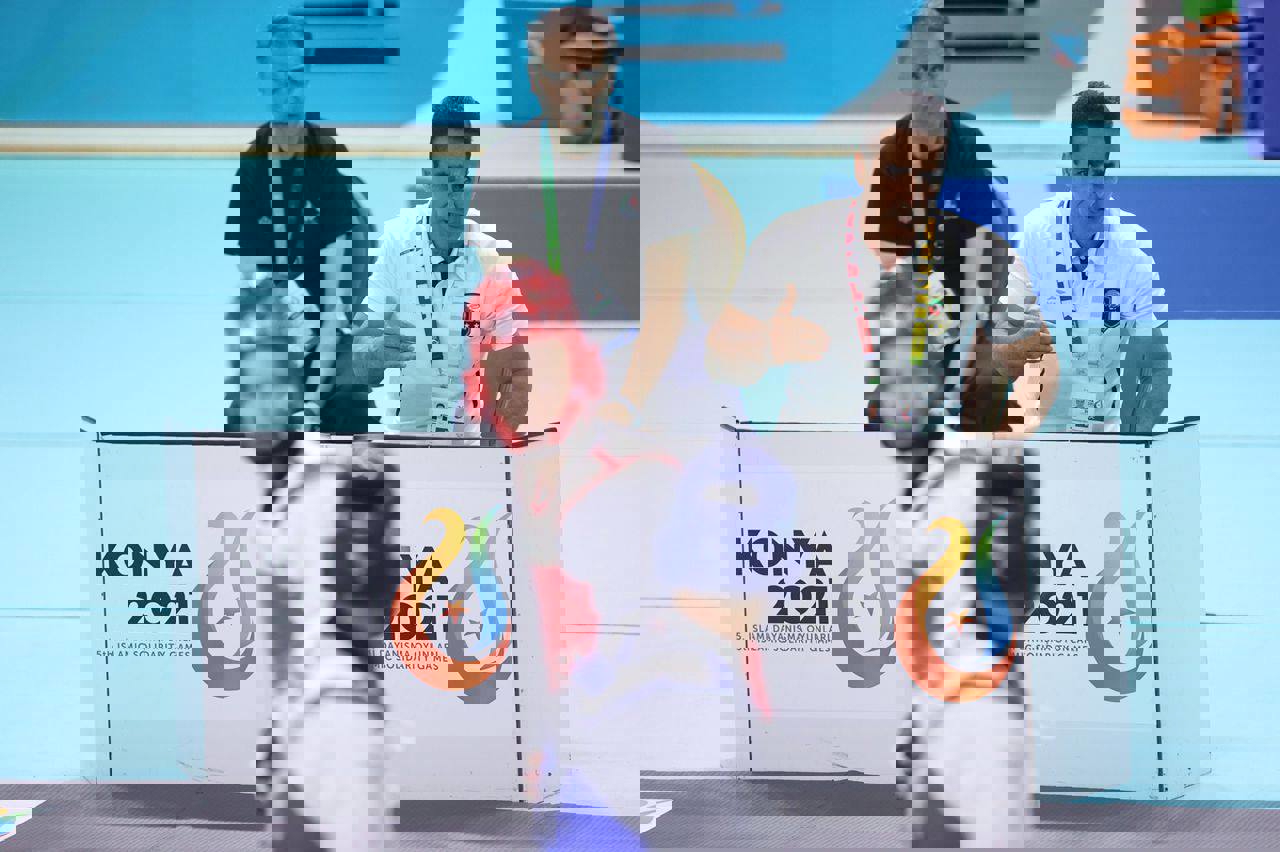 1734050