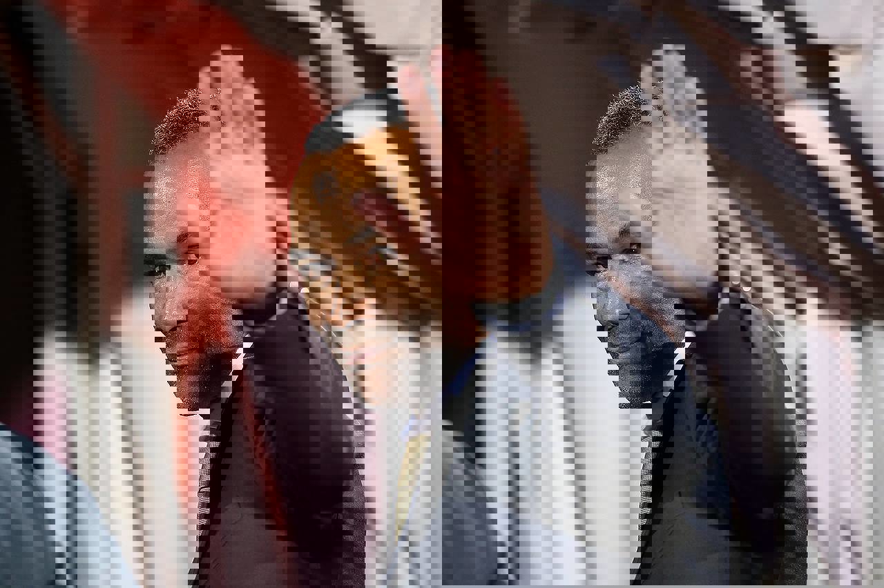 1734724