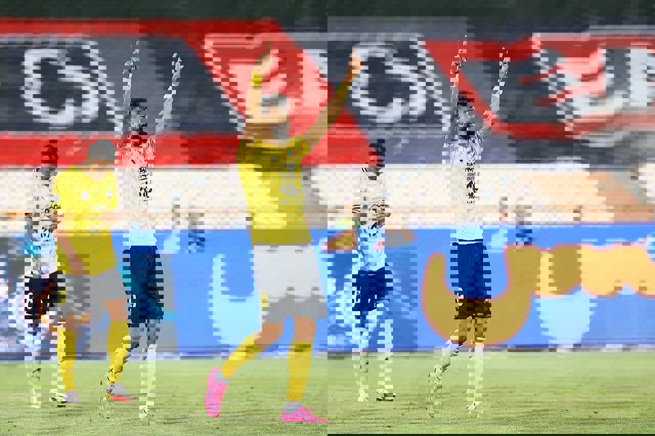 1734794