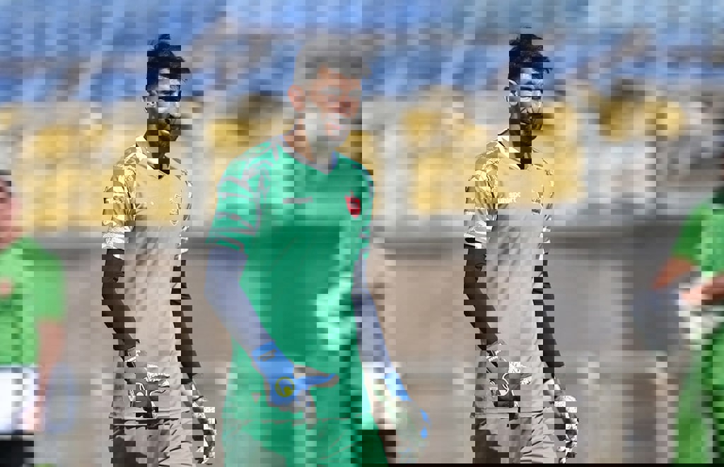 1734806