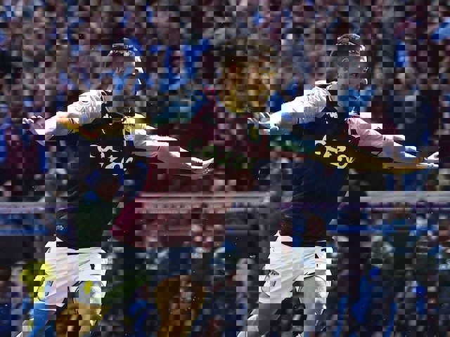 1734828