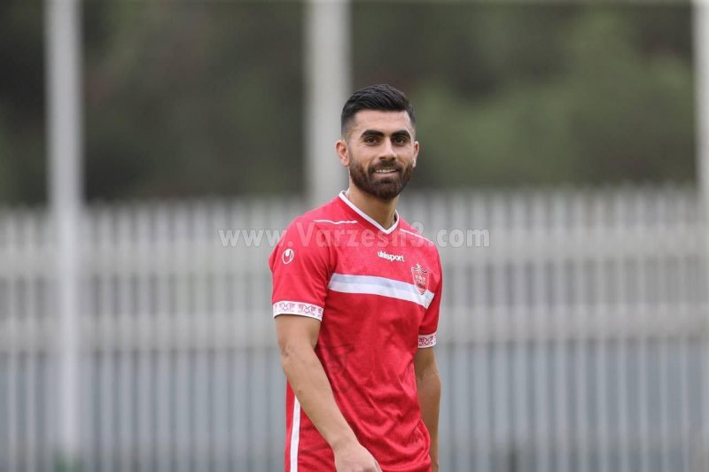 رفتار عجیب لیدر ذوب‌آهن با خرید جنجالی پرسپولیس