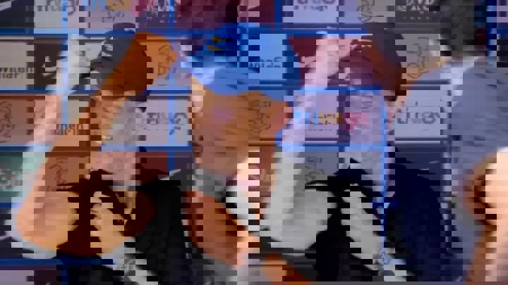 1735466