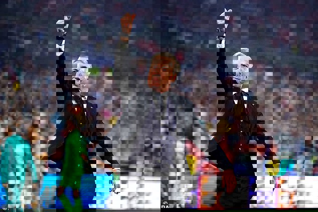 1735639