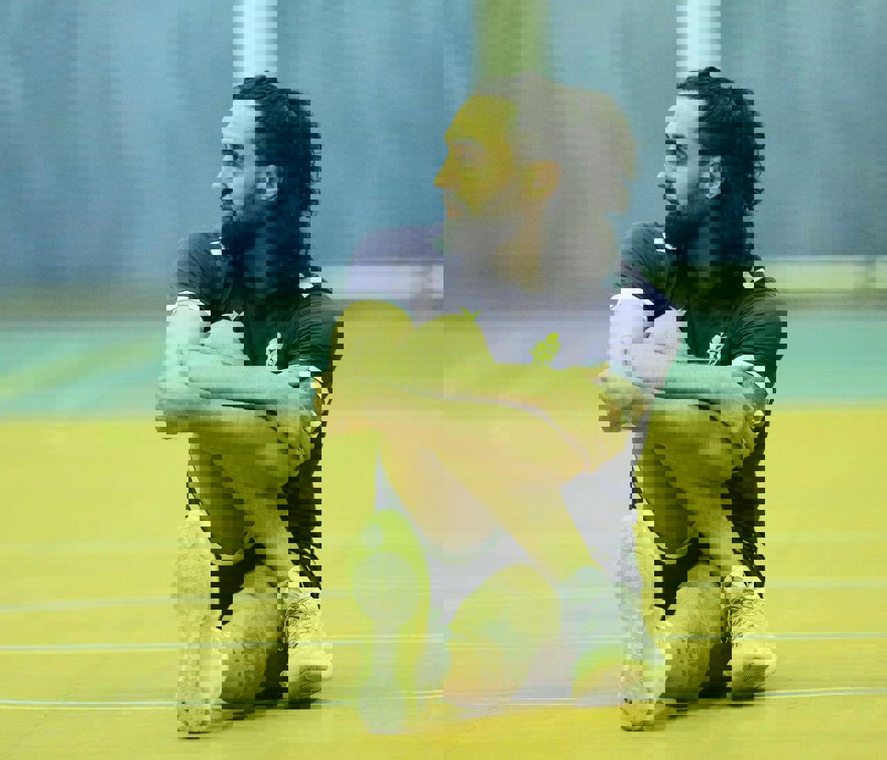 1735716