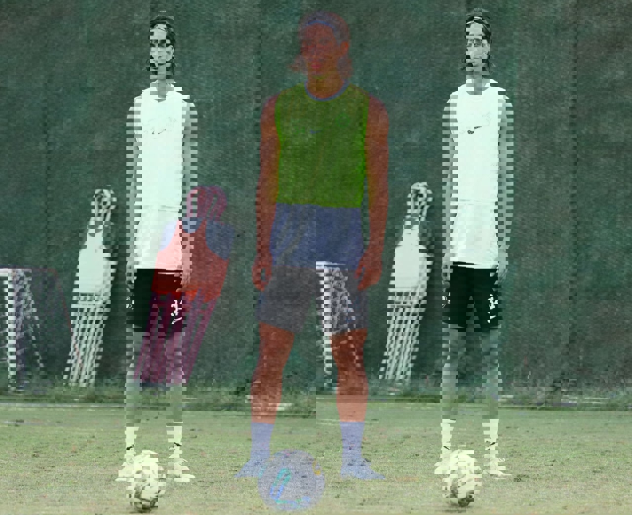 1735913