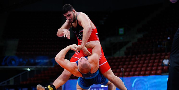 روز درخشان کشتی ایران در ۵ وزن دوم