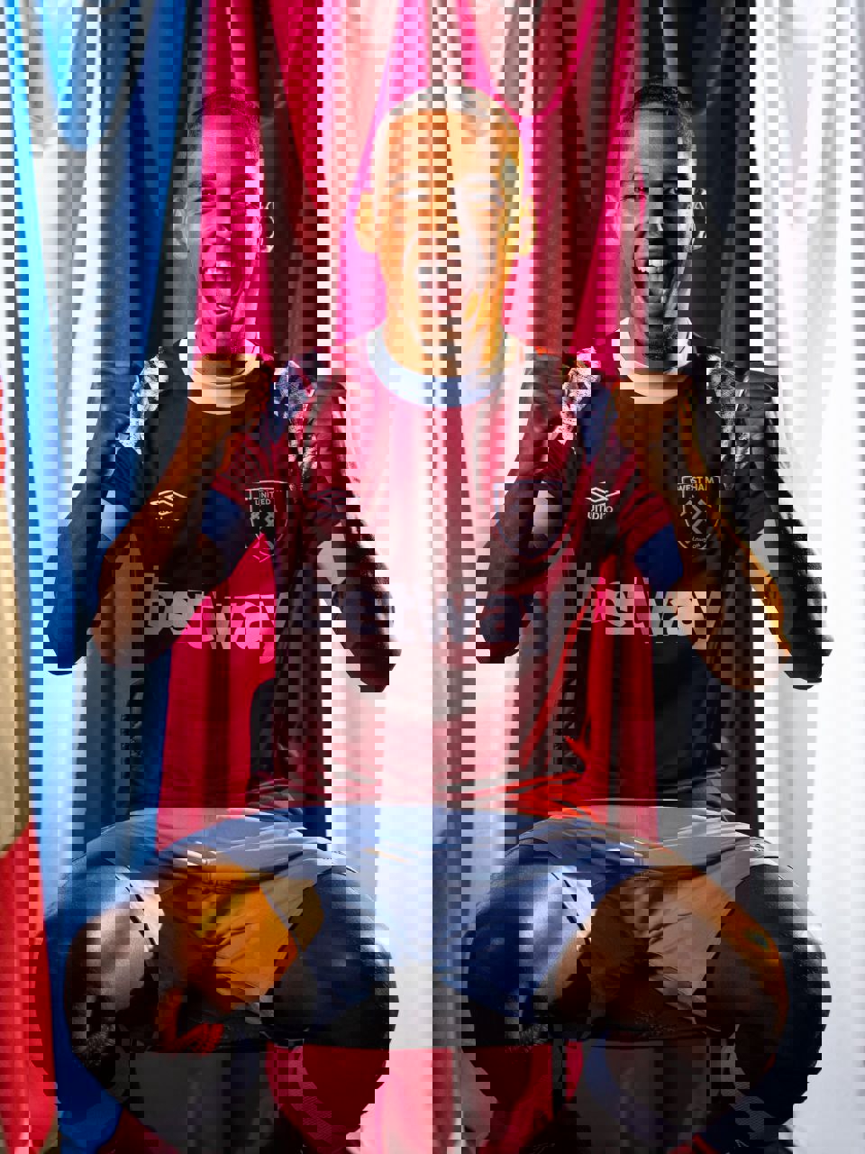 1736051