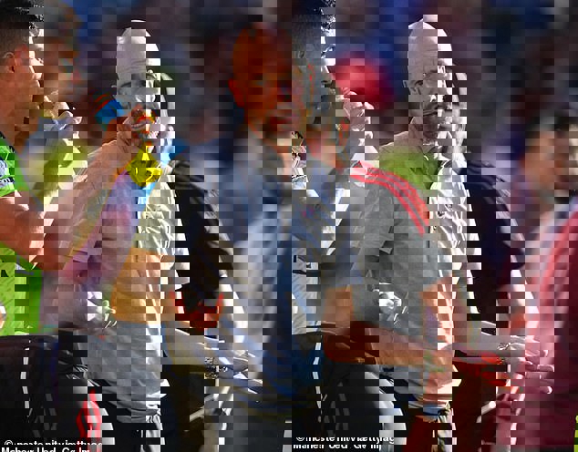 1736105