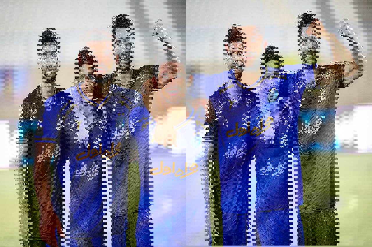 1736422