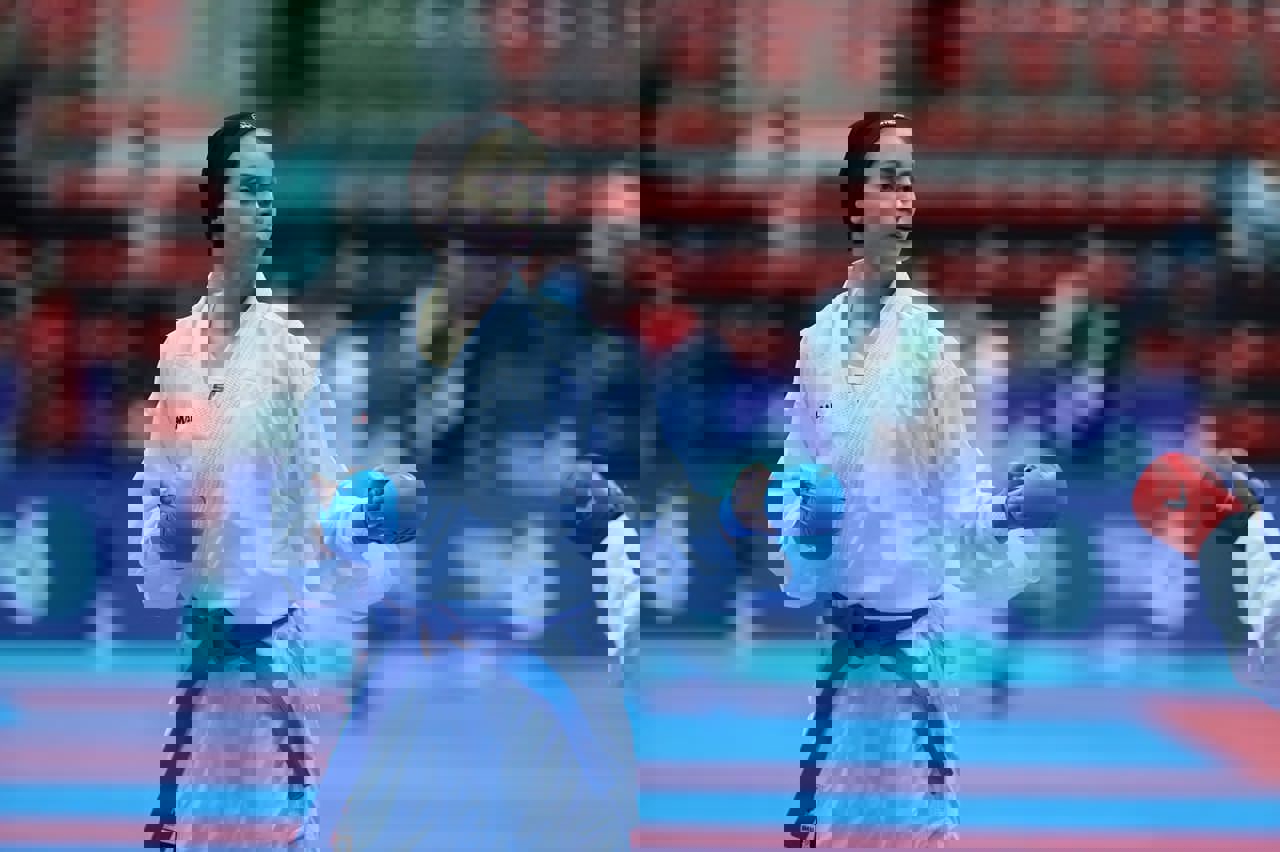 1736322