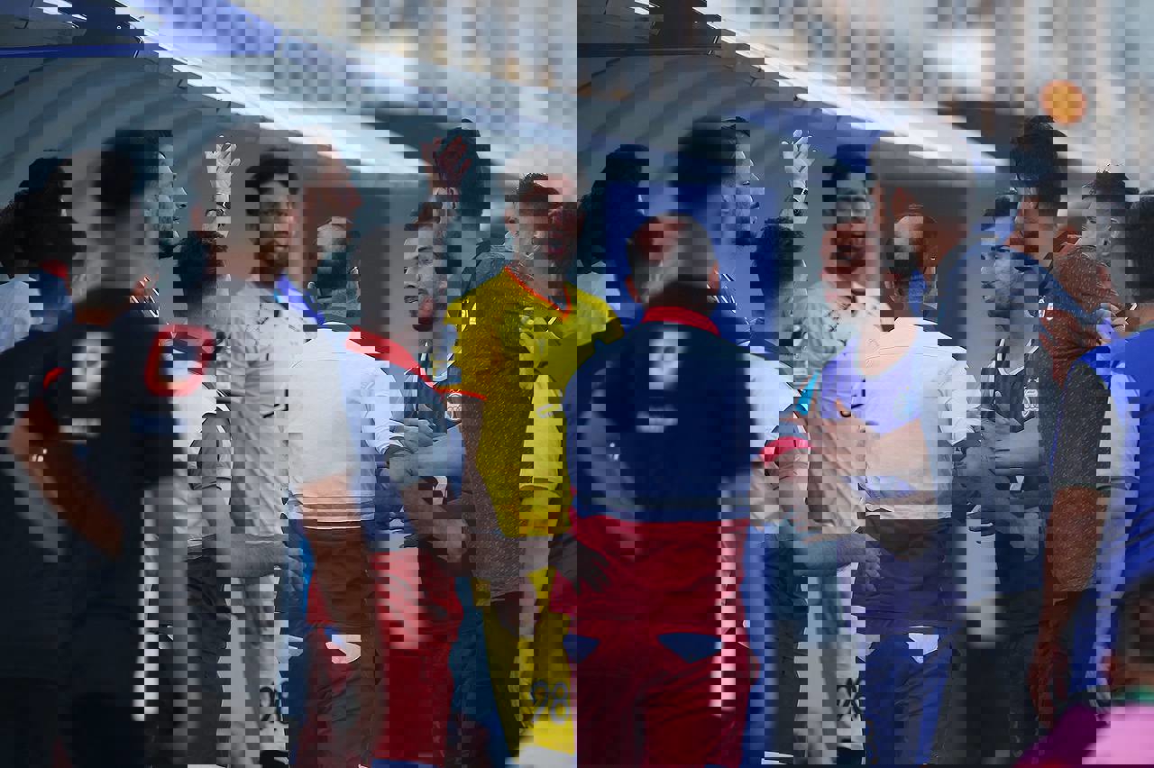 1736604