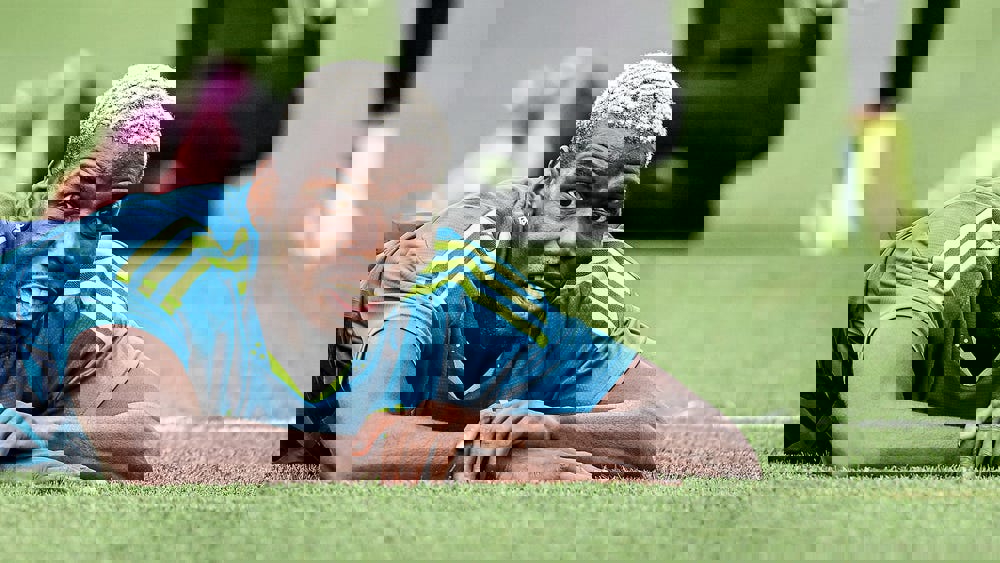 1737105