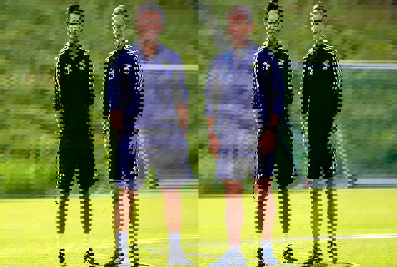 1737873