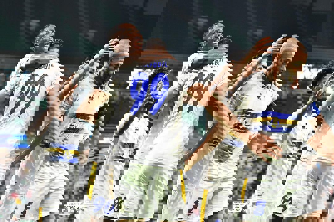 1737972